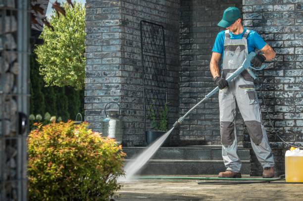 Best Pool Deck Cleaning  in Cleves, OH
